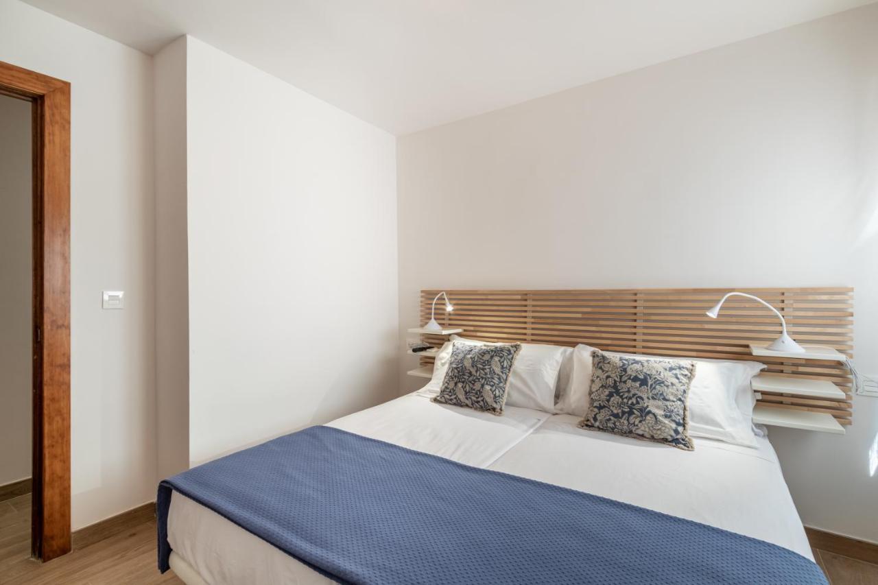 Bns Triunfo Centro Suites Granada Luaran gambar