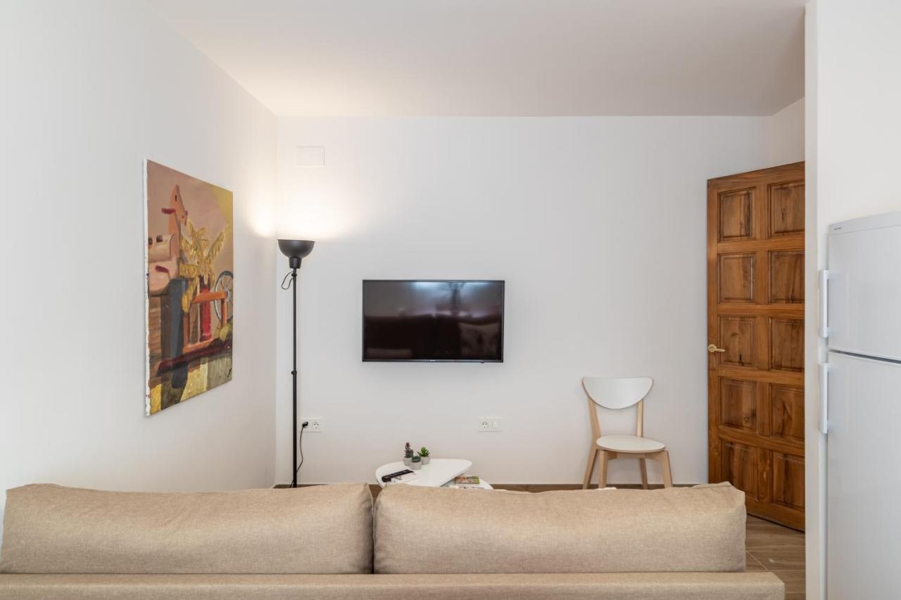 Bns Triunfo Centro Suites Granada Luaran gambar